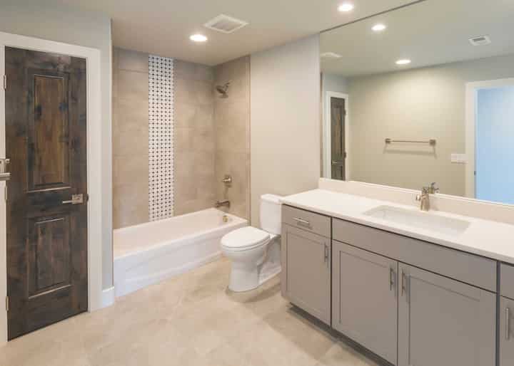 Local bathroom remodel Pomona, CA